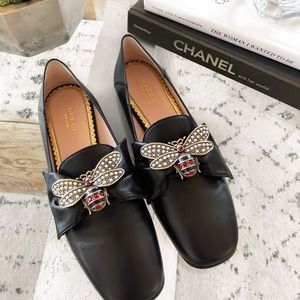 BRAND NEW GUCCI BALLET LOAFERS WITH BEE AND BOW